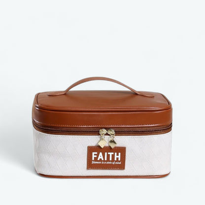 Petit Vanity Case Café